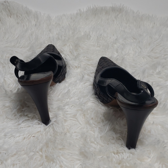 BOTTEGA VENETA BLACK LEATHER PLATFORM CAGE HEELS. - Picture 4 of 7